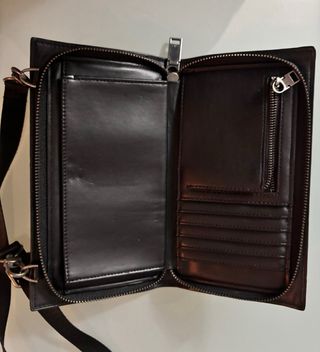 Portafoglio tracolla Zara ecopelle nero