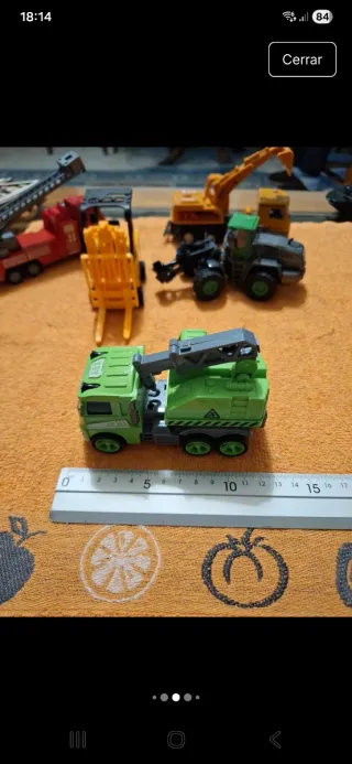 Lote de 8 camiones de juguete