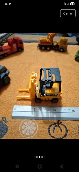 Lote de 8 camiones de juguete