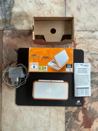 Nuovo Nintendo 2DS XL Bianco Completo