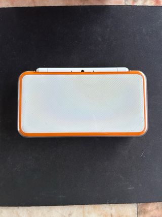 Nuovo Nintendo 2DS XL Bianco Completo