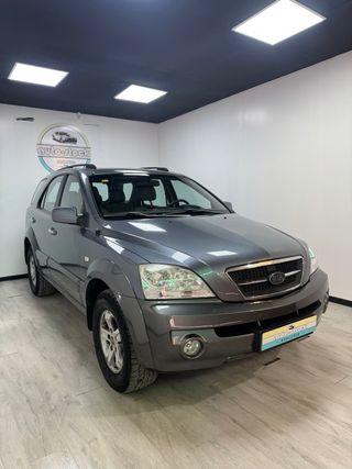 KIA Sorento AUTO / 4X4 / ¡¡ SOLO 189000 KMS !!!