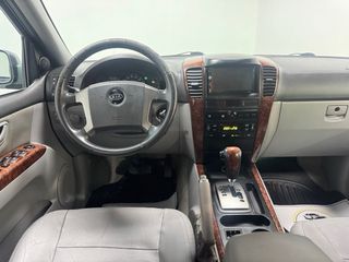 KIA Sorento AUTO / 4X4 / ¡¡ SOLO 189000 KMS !!!