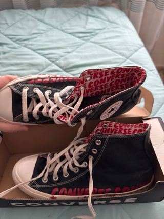 Converse Edición Limitada Negras y Rojas