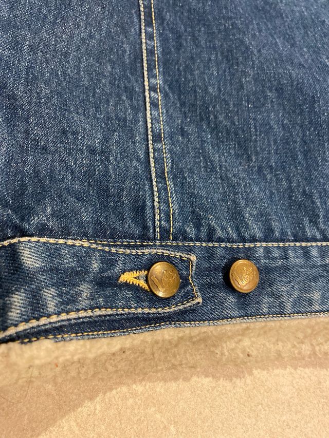 Chaqueta Vaquera Lois Vintage Forrada unisex.