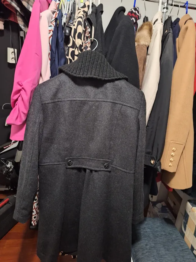 Cappotto grigio scuro