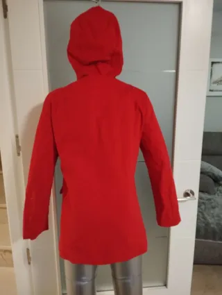 Trenca mujer con capucha