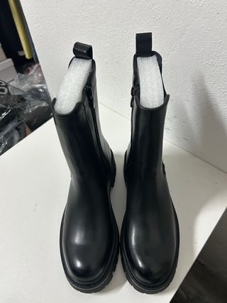 Stivaletti donna neri Tg 37 nuovo