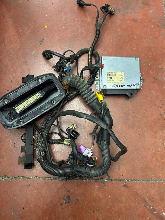 Instalación y Centralita Vectra B X20XEV