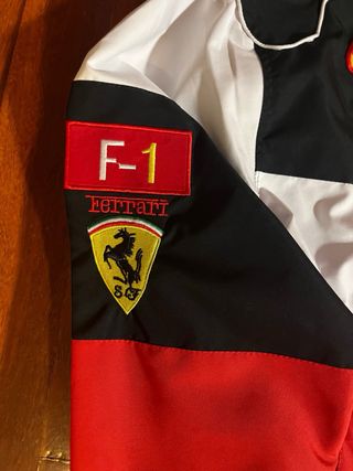 Chaqueta Ferrari Talla M Bordada