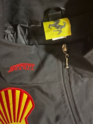 Chaqueta Ferrari Talla M Bordada