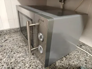 Microondas Taurus Luxus 20L