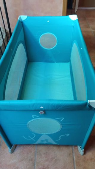 Cuna Chicco de viaje de color azul