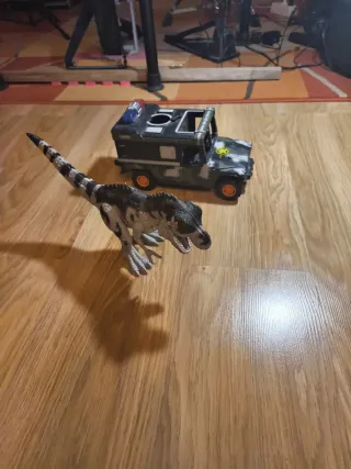 Dinosaurio de juguete