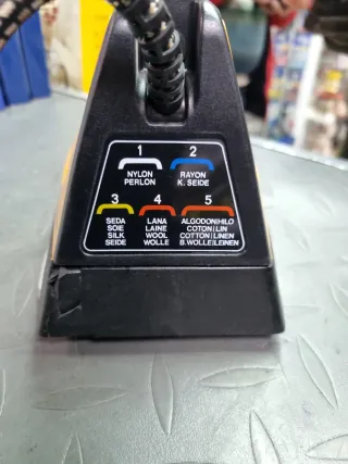 Plancha Vintage Magefesa 1000W