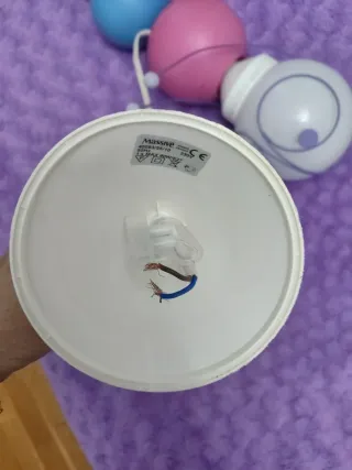 Lámpara infantil de plástico