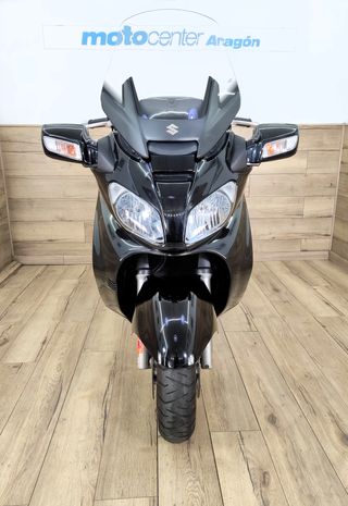 SUZUKI BURGMAN 650 EXECUTIVE