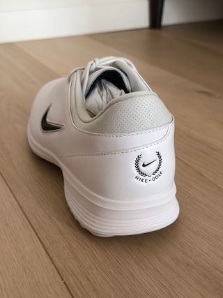 Nike Victory Tour 4 Talla 46 EU