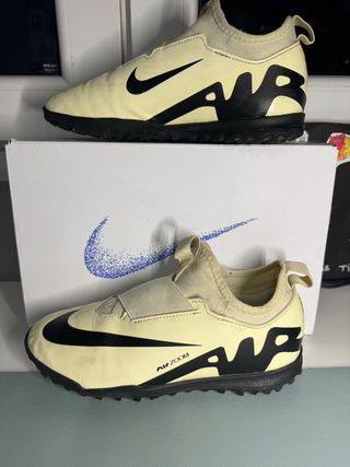 Nike Jr Zoom Vapor 15 Academy TF Niños
