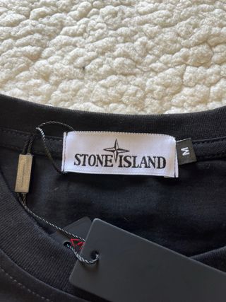 T-shirt Stone Island Preta
