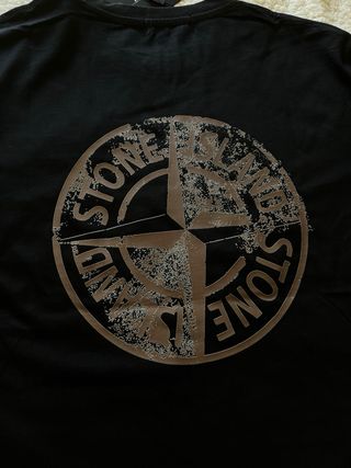 T-shirt Stone Island Preta