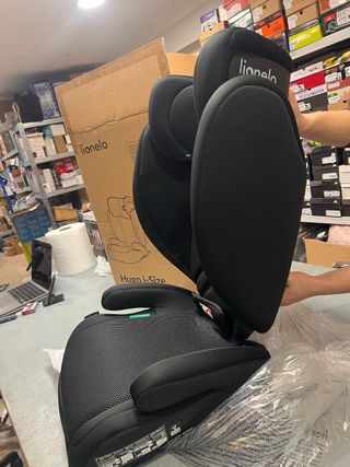 Cadeirinha Auto LIONELO Hugo i-Size