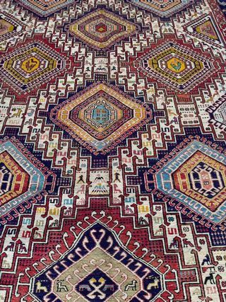 Tappeto Persiano Annodato a Mano in Seta