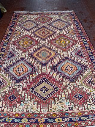 Tappeto Persiano Annodato a Mano in Seta