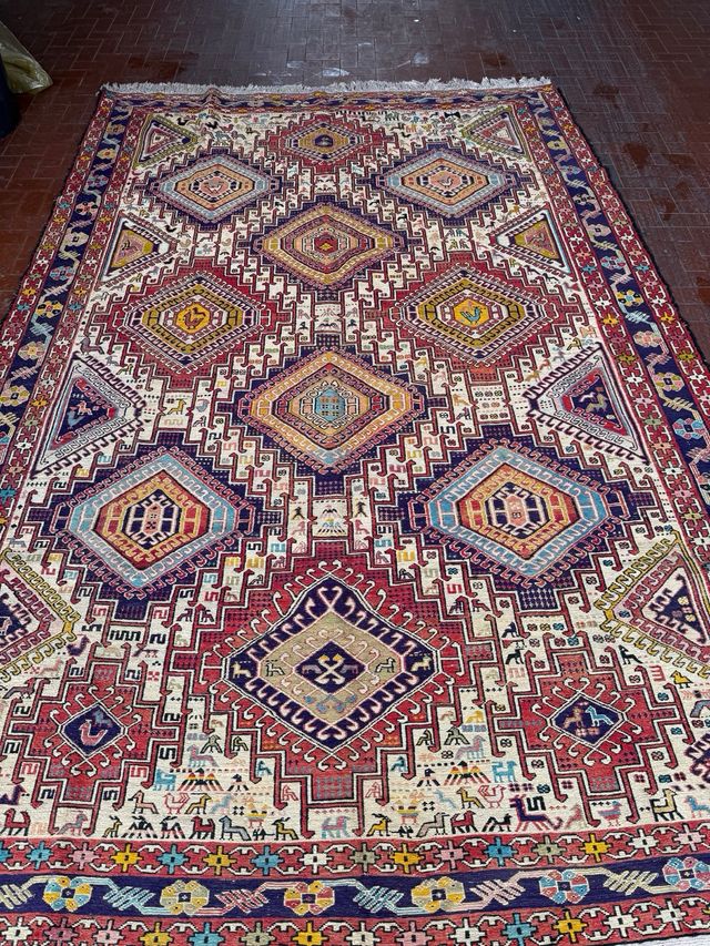 Tappeto Persiano Annodato a Mano in Seta