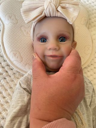 NEGOCIABLE BEBE REALISTA + complementos