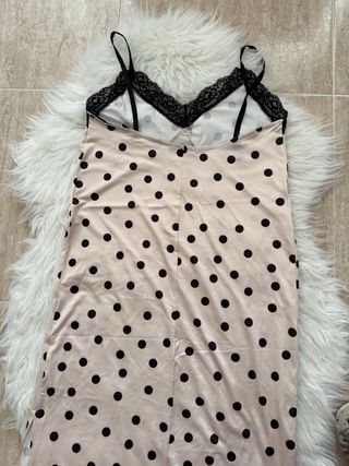 Vestido lencero lunares Zara