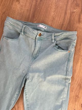 Pantalón vaquero azul claro mujer talla 42