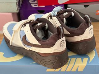 Nike Zoom Field Jaxx Travis Scott Azul/Marrón