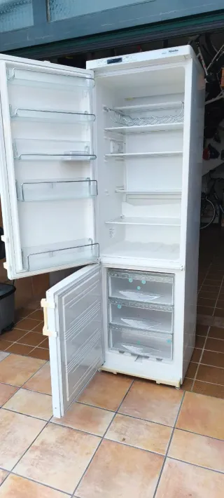 Frigocongelador Miele KF7564 S-1 Tropical