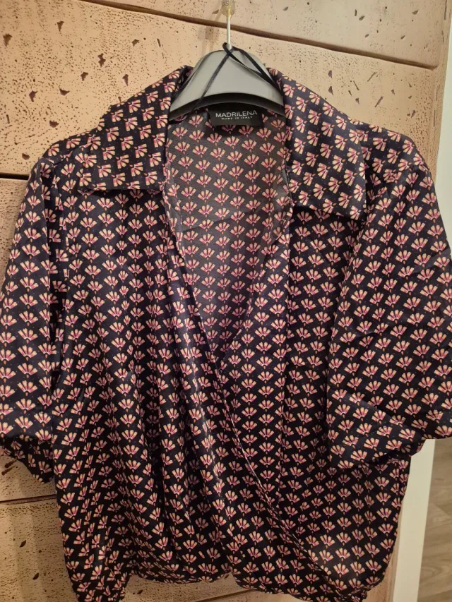 Blusa MADRILENA fantasia floreale