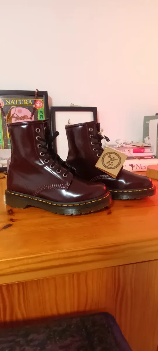 Botas Dr. Martens Rojas Veganas