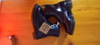 Botas Dr. Martens Rojas Veganas