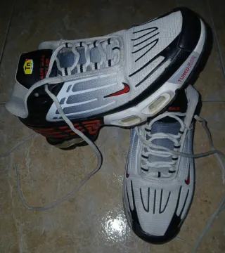Zapatilla Nike Air Max Plus TN Talla 41