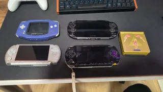 Lote de consolas portátiles