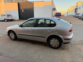 SEAT Leon 2001