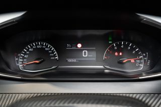 Peugeot 2008 Allure BlueHDI 81kW (110CV)