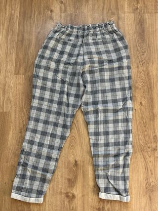 Pantalón de vestir a cuadros con botones