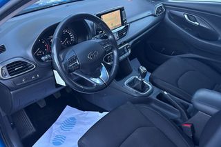 Hyundai i30   1.0 TGDI Tecno Fastback