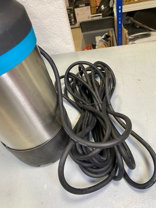 Bomba Gardena 4700/2 águas pluviais