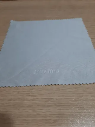 Gafas Miu Miu leopardo doradas