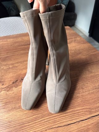 Botines Zara Beige Talla 36