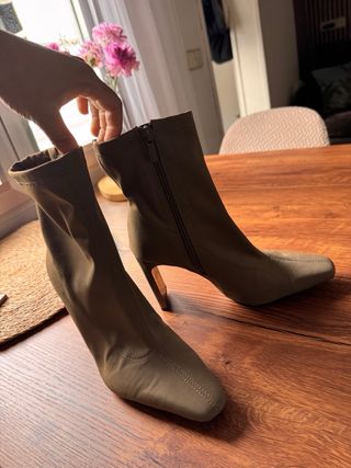 Botines Zara Beige Talla 36