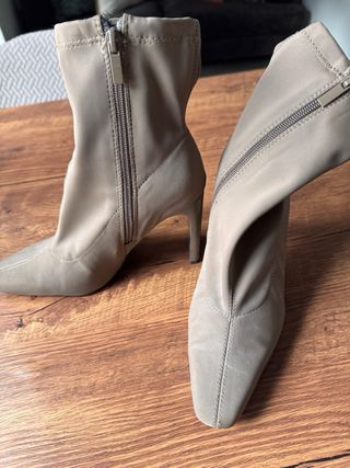 Botines Zara Beige Talla 36