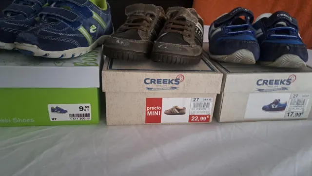 Lote 3 pares zapatillas niño Talla 27