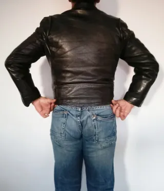 Chupa de cuero auténtico heavy S. Medidas indicada